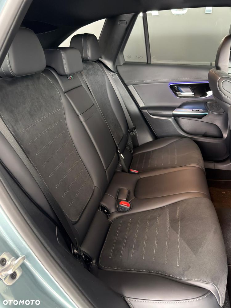 Mercedes-Benz GLC 220 d mHEV 4-Matic AMG Line - 11