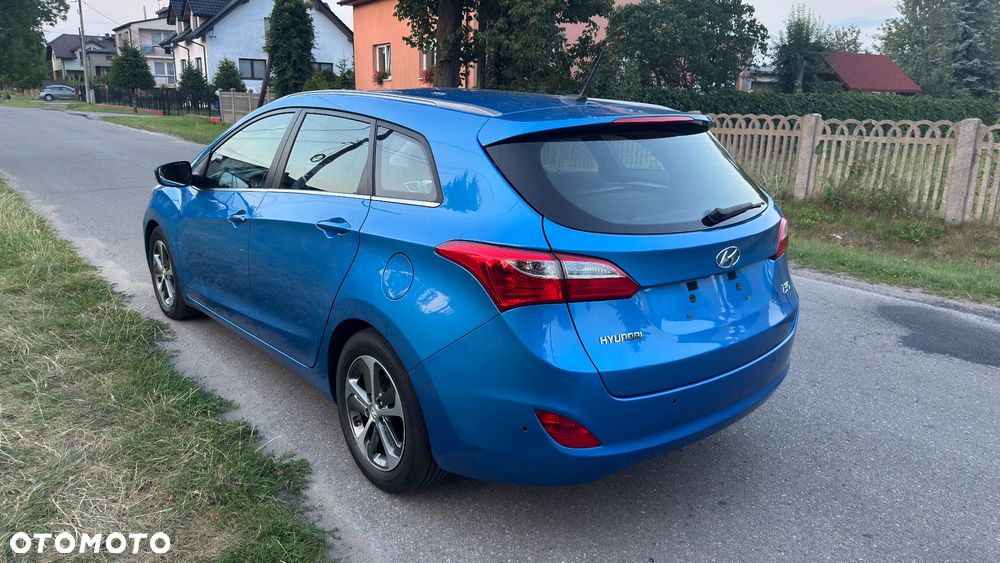 Hyundai i30 1.6 GDI Comfort - 6