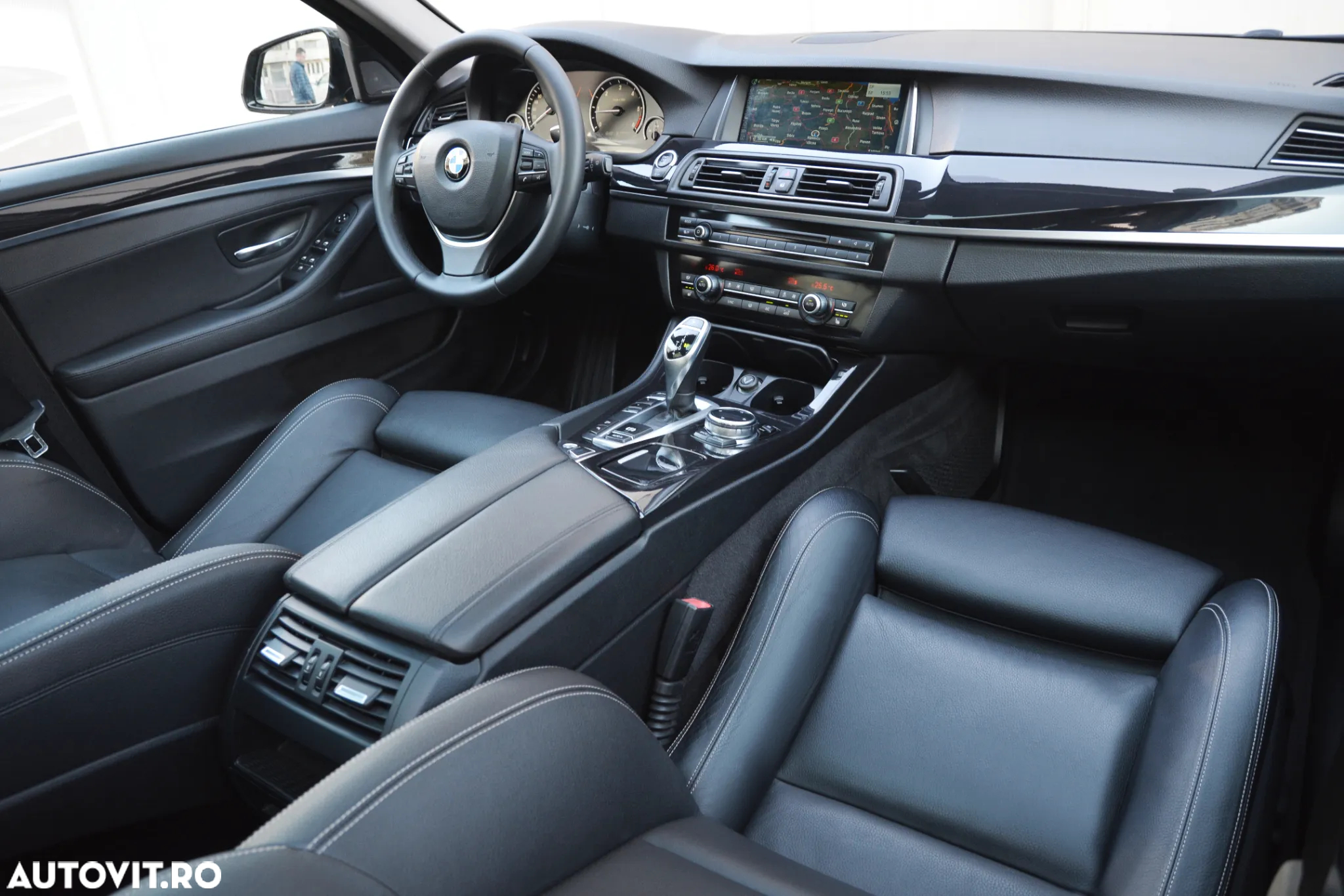BMW Seria 5 525d xDrive Aut. Modern Line - 10