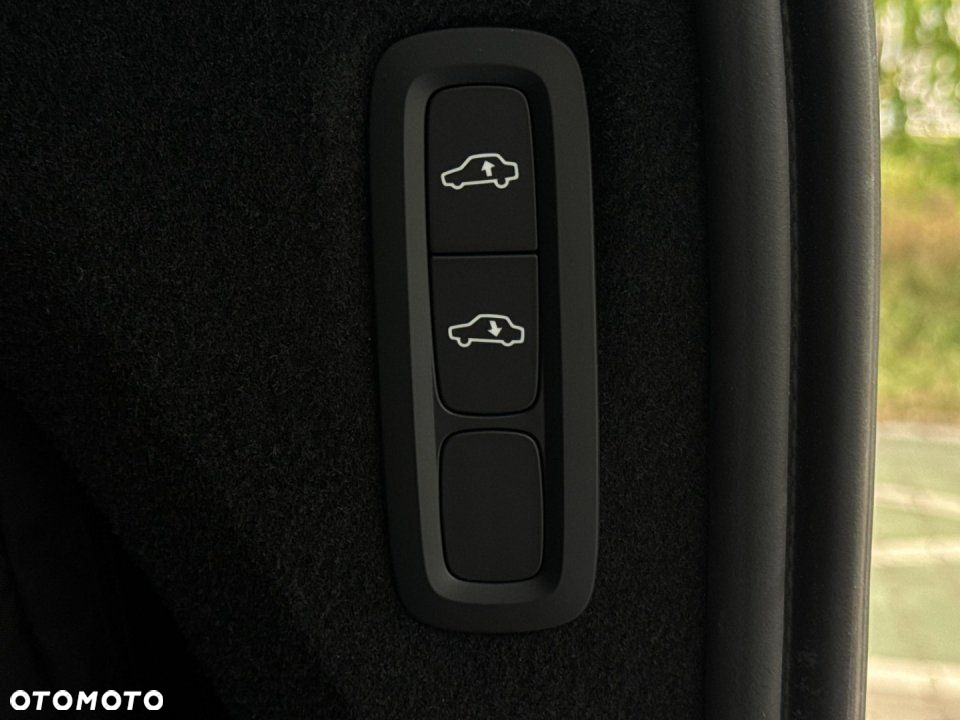 Volvo XC 90 - 24