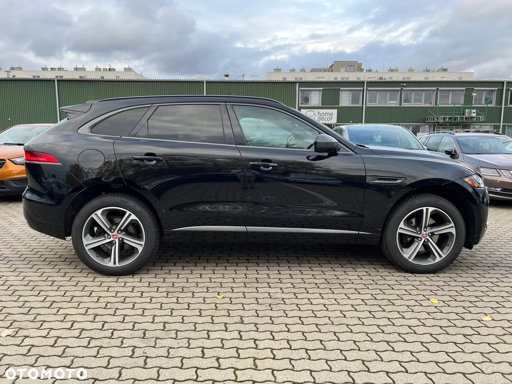 Jaguar F-Pace 25t AWD R-Sport - 10
