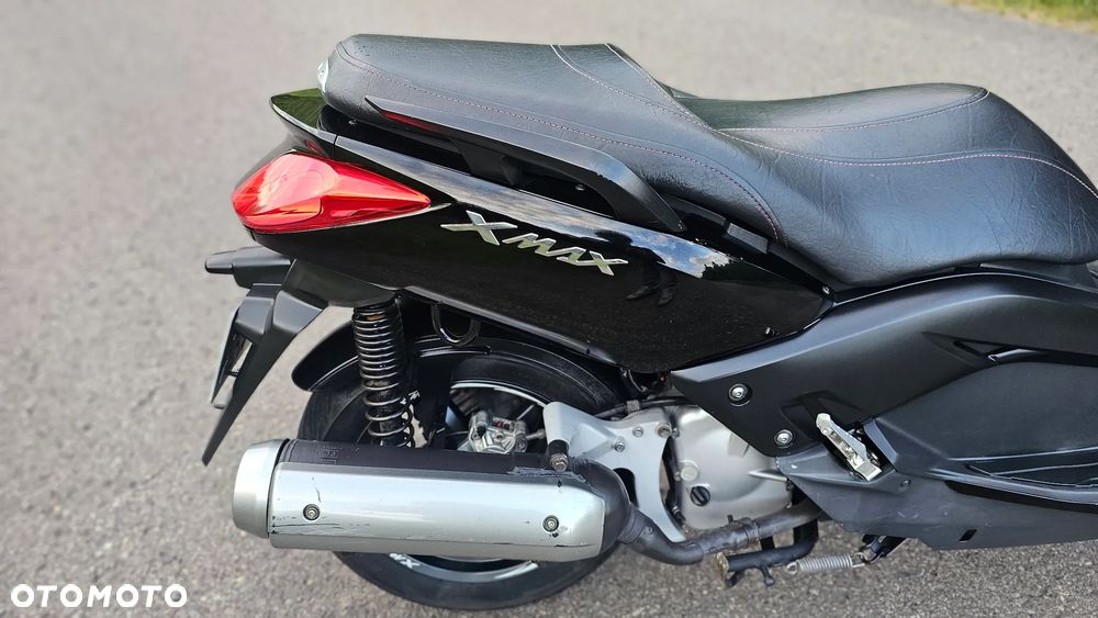 Yamaha X-max - 12