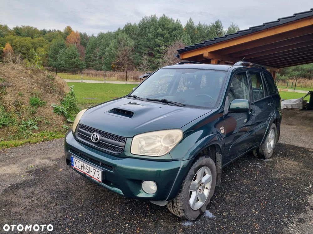 Toyota RAV4 - 1