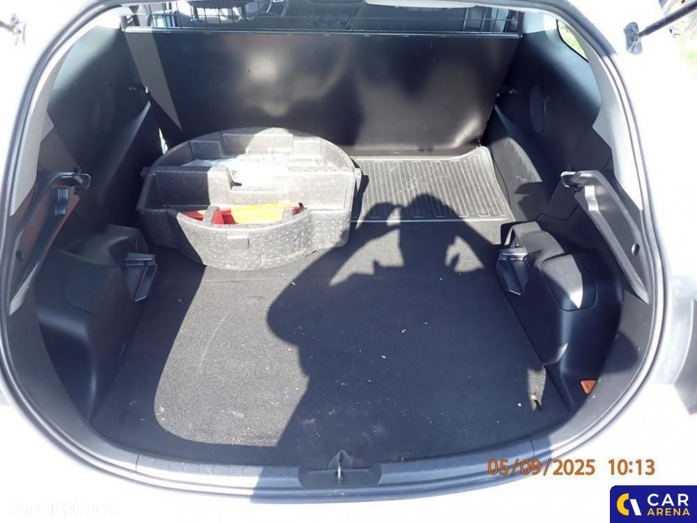 Toyota Yaris 1.5 Active - 12