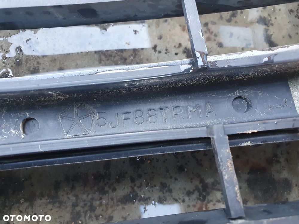 JEEP GRAND CHEROKEE WJ 99-04R ATRAPA ZDERZAKA GRILL - 10