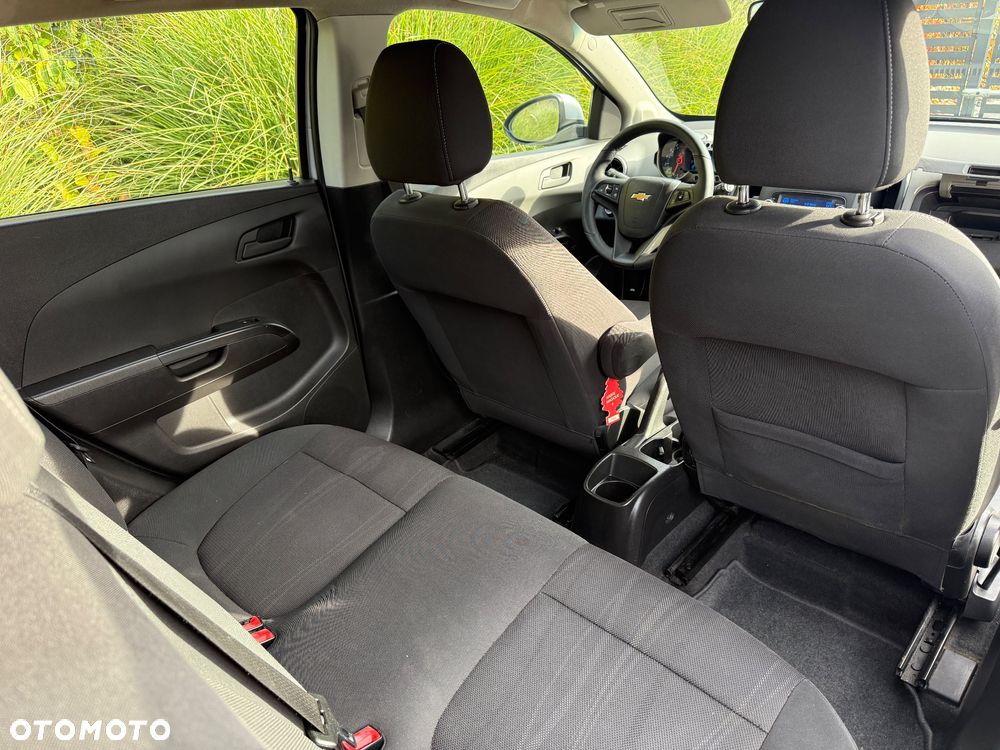 Chevrolet Aveo 1.2 LT+ - 27