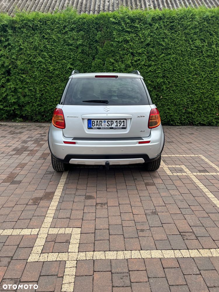 Suzuki SX4 1.6 Comfort Plus - 7