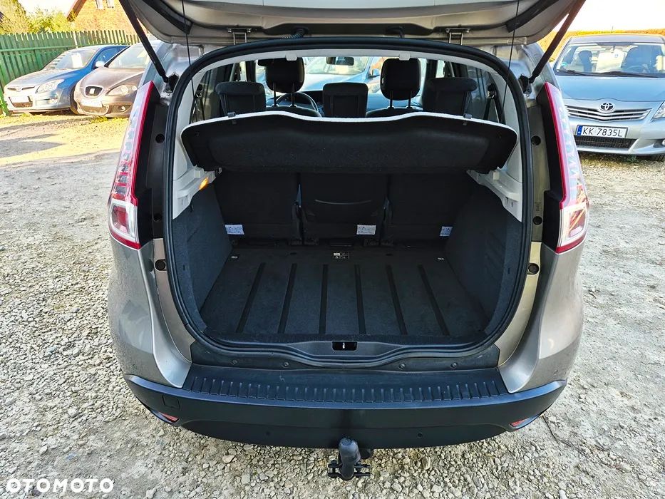 Renault Scenic 1.6 16V 110 Paris - 33