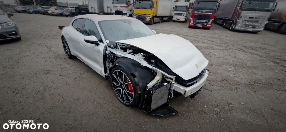 Porsche Taycan 105kWh 4S - 1