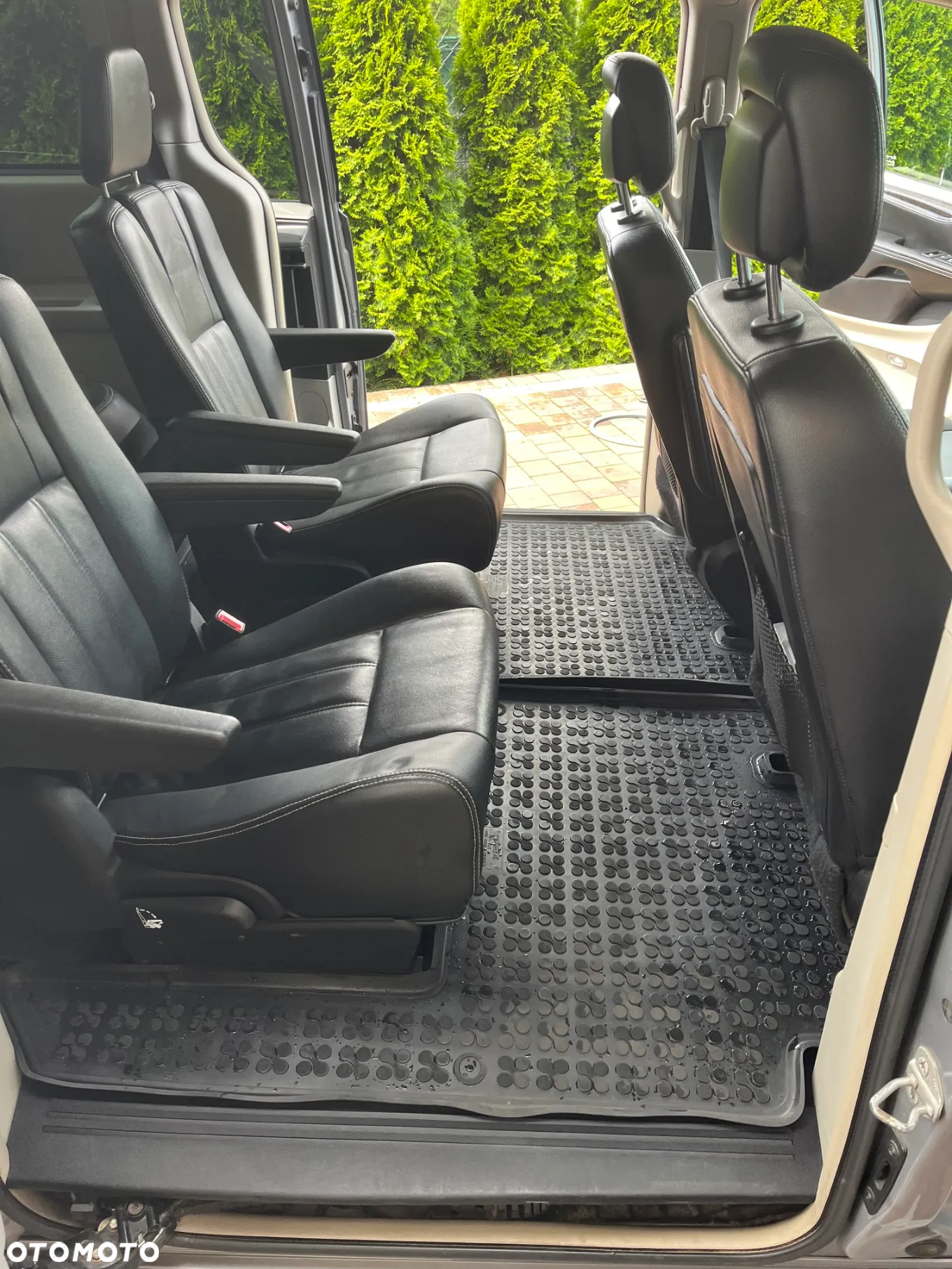 Chrysler Town & Country 3.6 Touring - 15