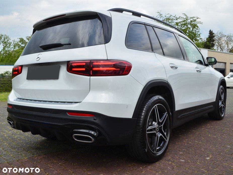 Mercedes-Benz GLB 200 d AMG Line 8G-DCT - 5
