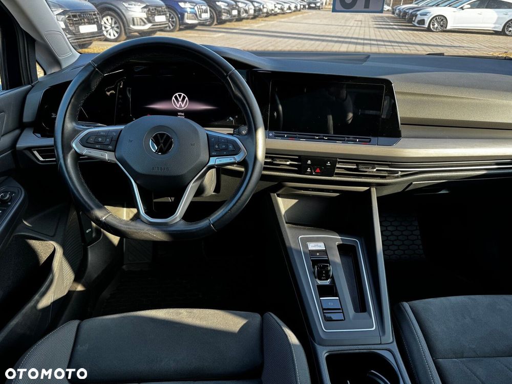 Volkswagen Golf Variant - 16