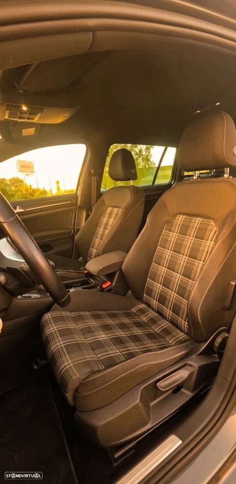 VW Golf Variant 2.0 TDi GTD DSG - 5