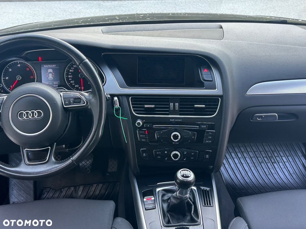 Audi A4 Avant 2.0 TDI Quattro - 16