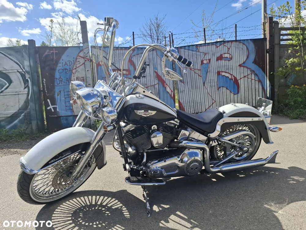 Harley-Davidson Softail Deluxe - 4