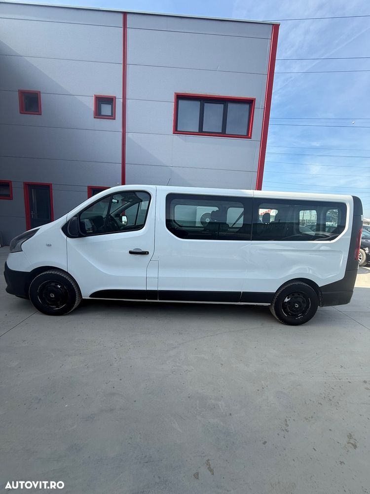 Renault Trafic - 2