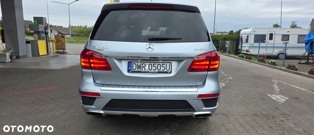 Mercedes-Benz GL 500 4Matic (BlueEFFICIENCY) 7G-TRONIC - 8