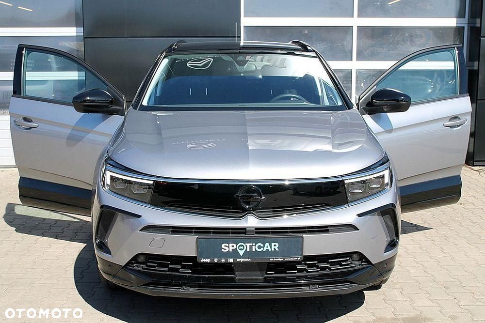 Opel Grandland 1.2 T GS S&S - 13