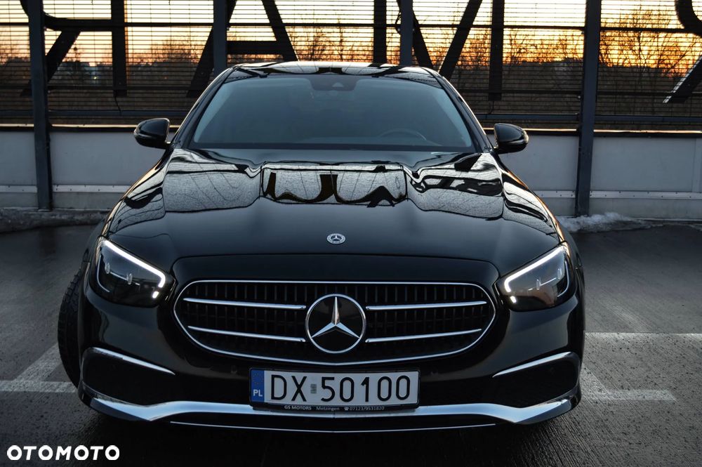 Mercedes-Benz Klasa E 220 d 4Matic 9G-TRONIC Avantgarde - 3