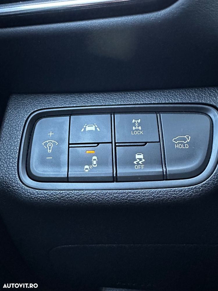 Hyundai Santa Fe ver-2-2-crdi-4wd-8at-luxury - 16