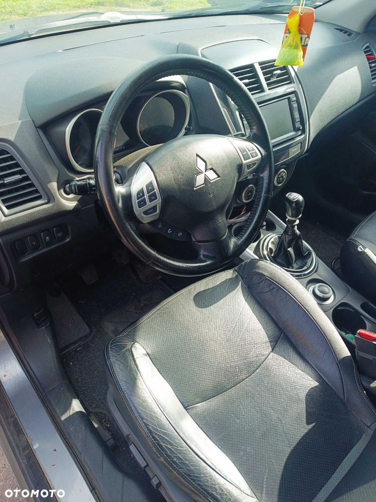 Mitsubishi ASX - 6