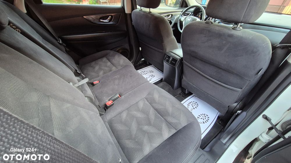 Nissan X-Trail 1.6 DCi N-Connecta 2WD - 24