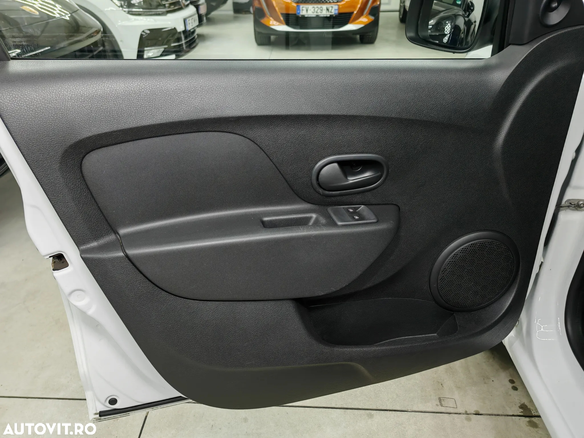 Dacia Logan 1.0 SCe Laureate - 16
