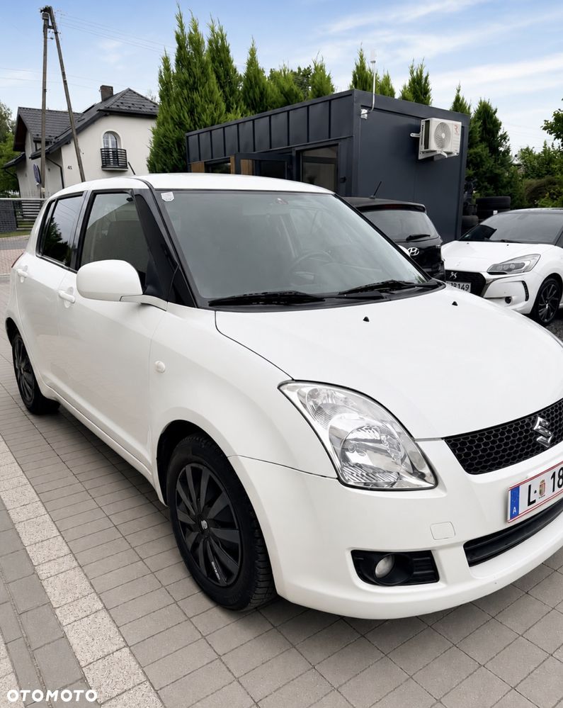 Suzuki Swift 1.3 Limited 25 - 7