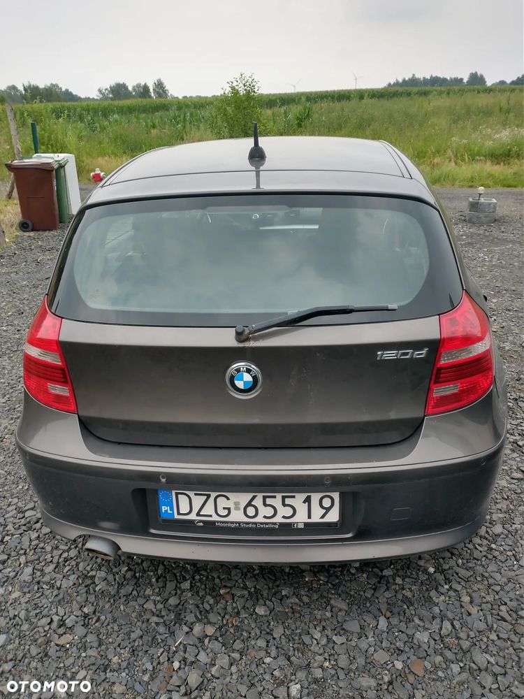 BMW Seria 1 120d - 5