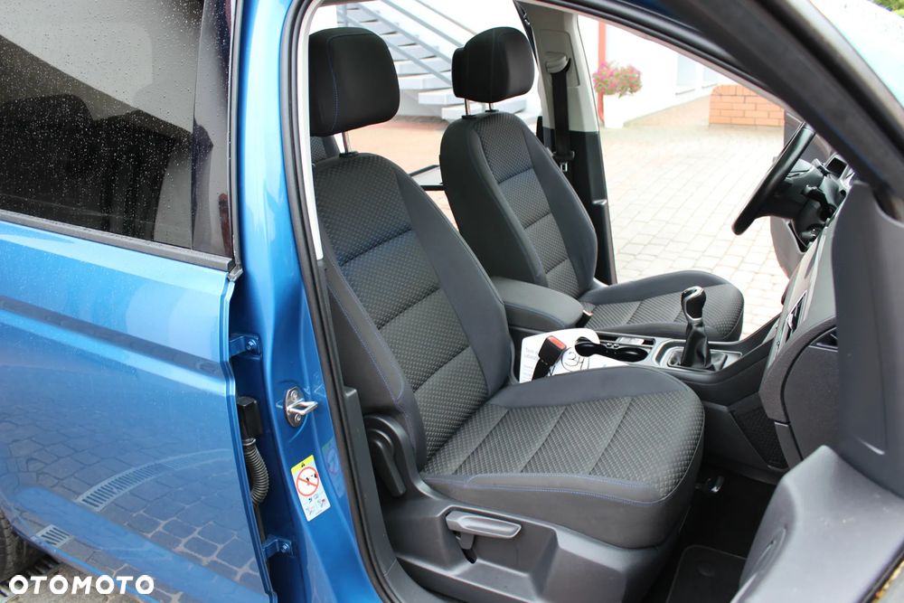 Volkswagen Touran 2.0 TDI BMT United - 29