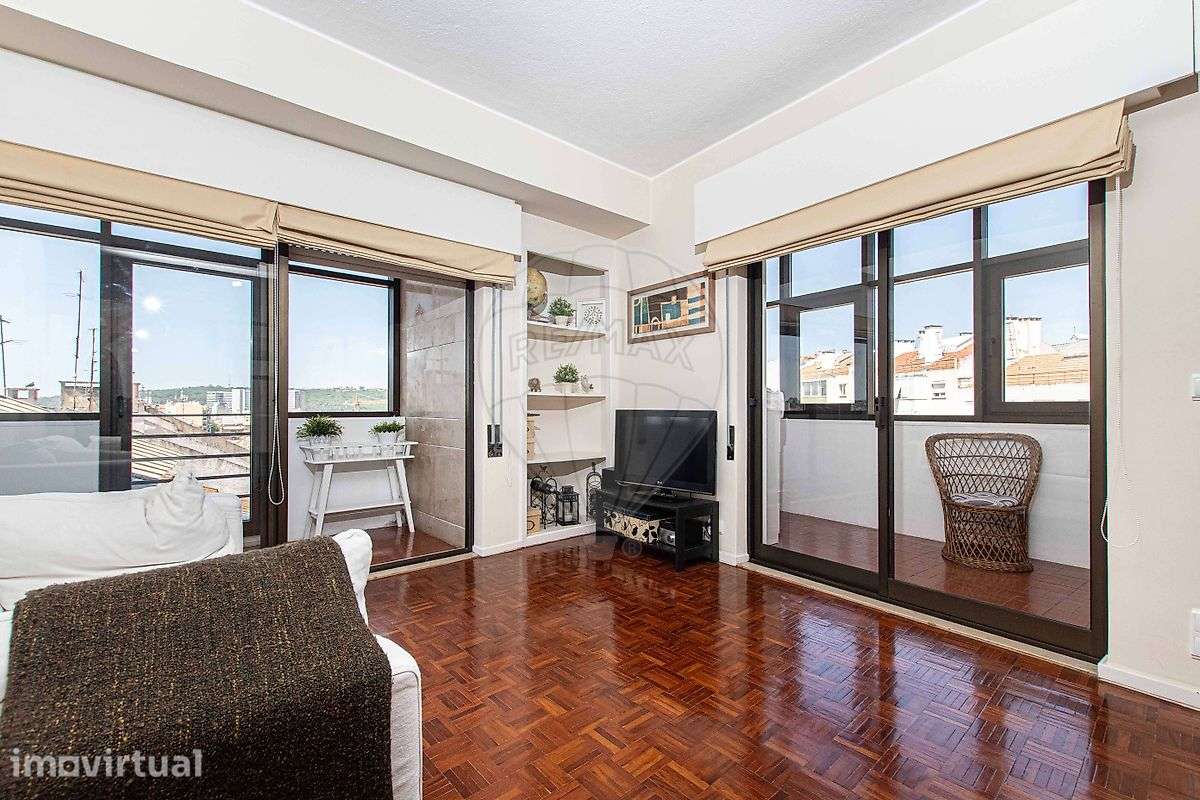 Apartamento T1 para venda - Grande imagem: 2/18