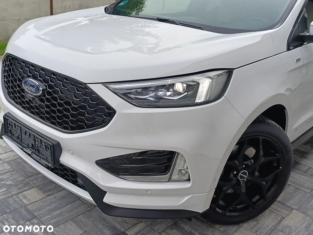 Ford Edge 2.0 EcoBlue Twin-Turbo 4WD Titanium - 4