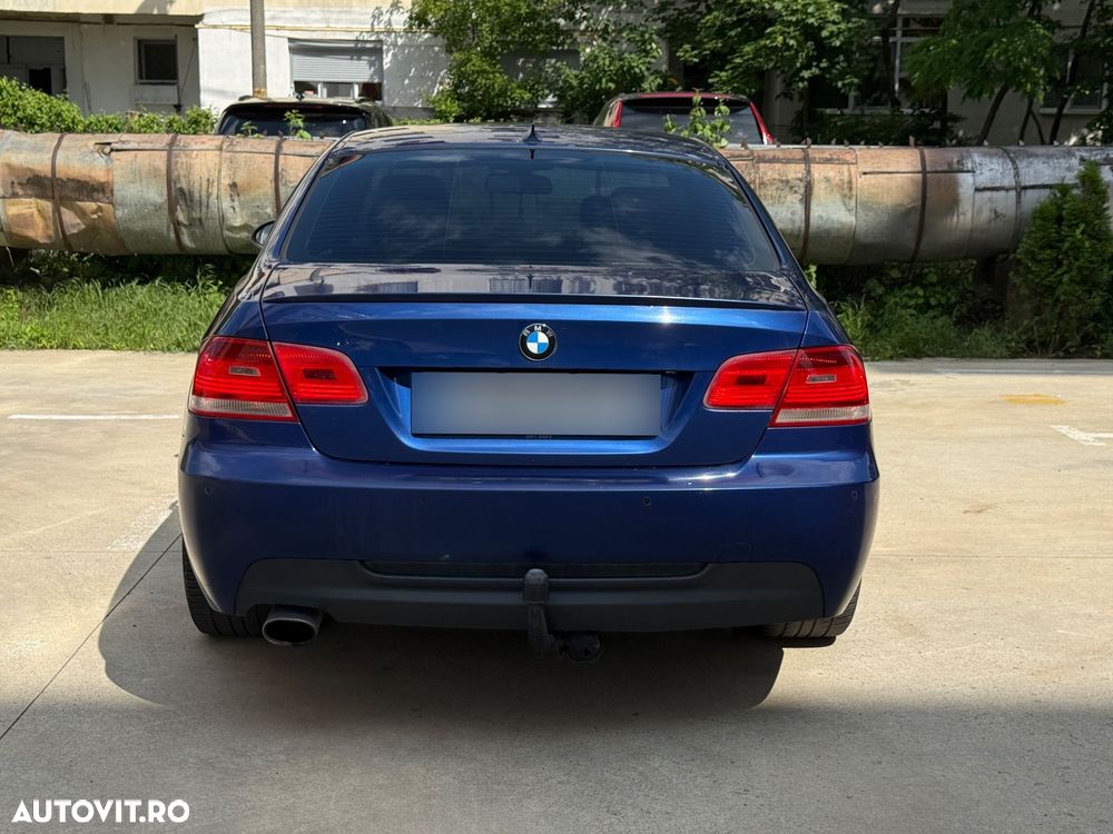 BMW Seria 3 320d - 7