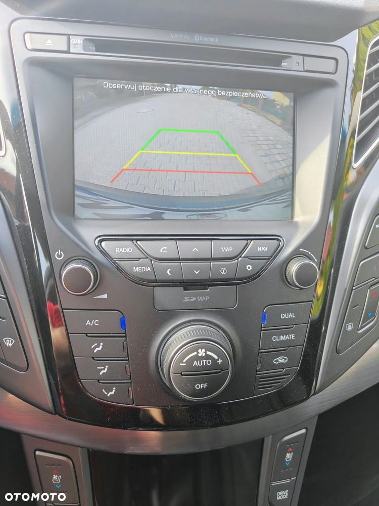 Hyundai i40 Kombi 1.7 CRDi Premium - 13