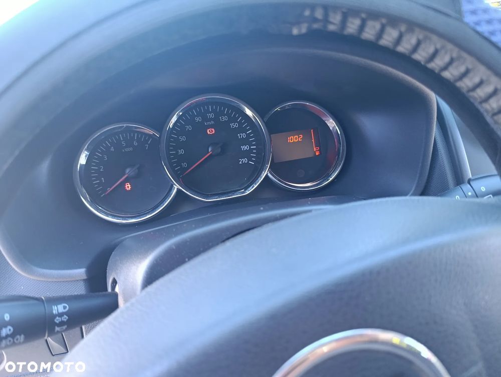 Dacia Sandero 1.2 16V Access EU6 - 10