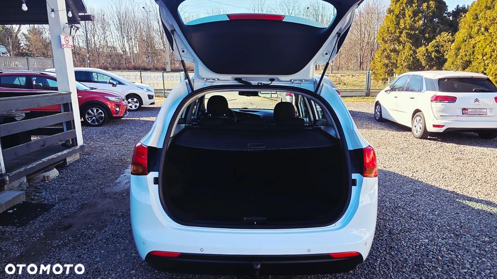 Kia Ceed 1.6 GDI XL - 11