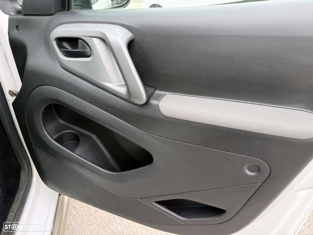 Citroën Berlingo 1.6 BlueHDi Feel - 21