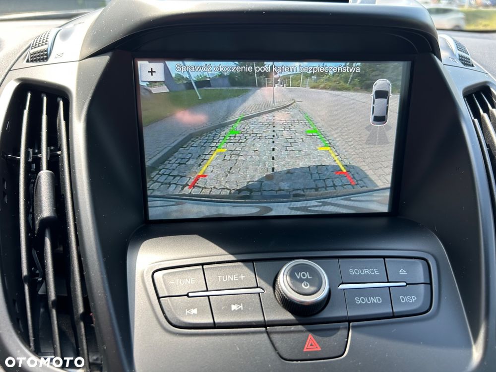 Ford Kuga 1.5 EcoBoost 2x4 Titanium - 37