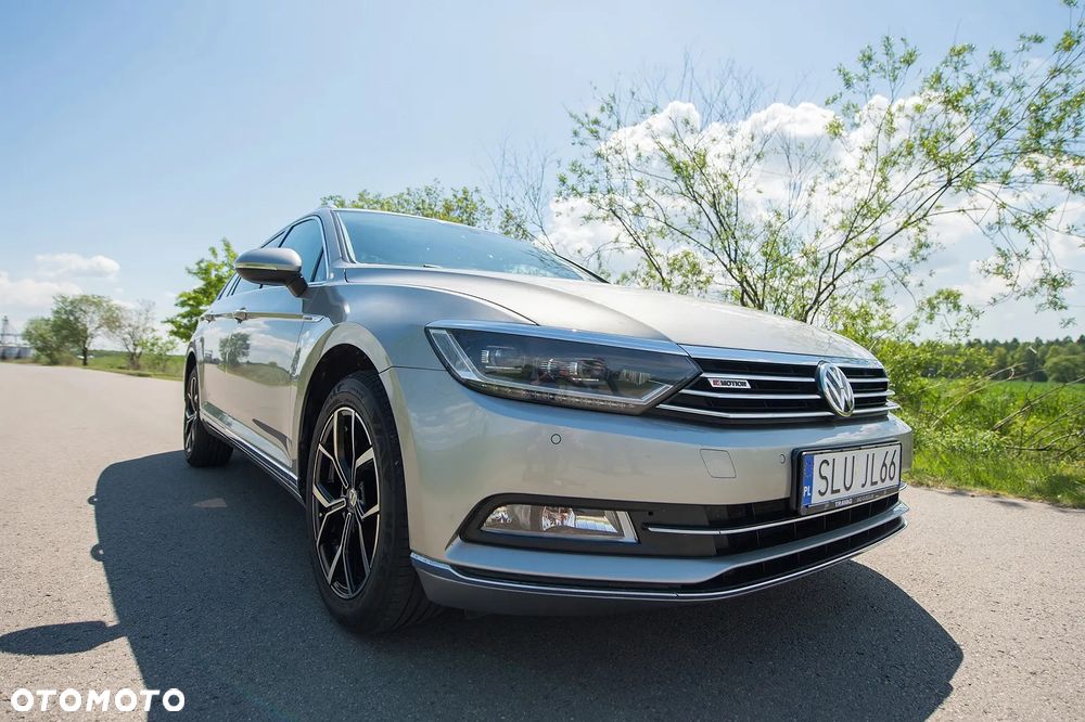 Volkswagen Passat 2.0 TDI BMT 4Mot Highline - 12