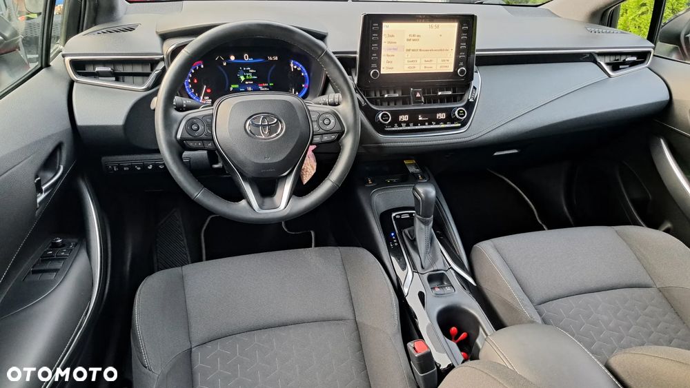 Toyota Corolla - 4