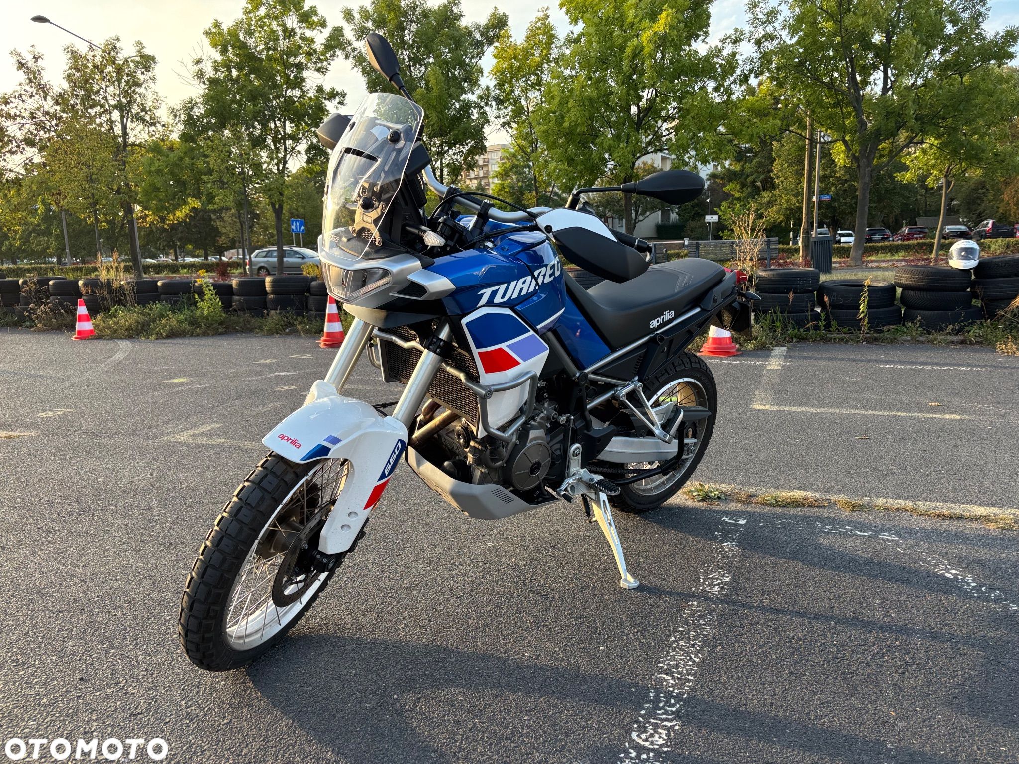 Aprilia Tuareg - 1