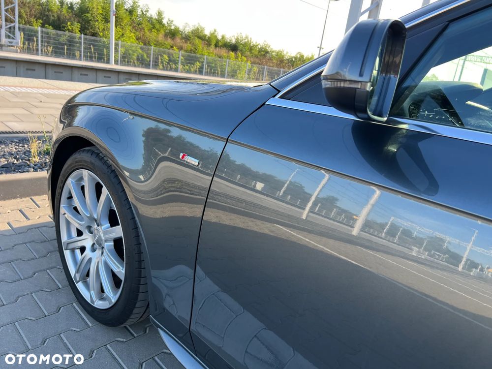 Audi A4 Limousine 2.0 TDI DPF quattro S tronic S line Sportpaket - 13