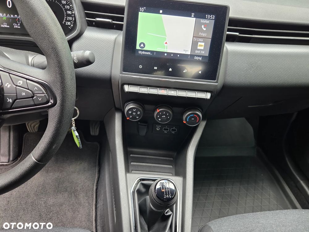 Renault Clio - 10