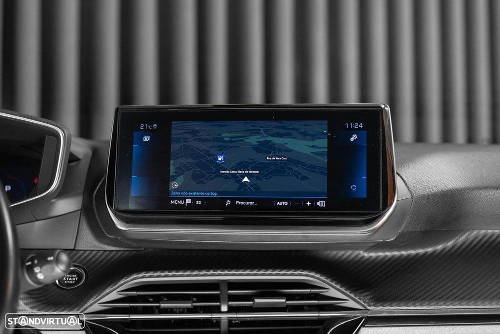 Peugeot 2008 1.5 BlueHDi Allure EAT8 - 16