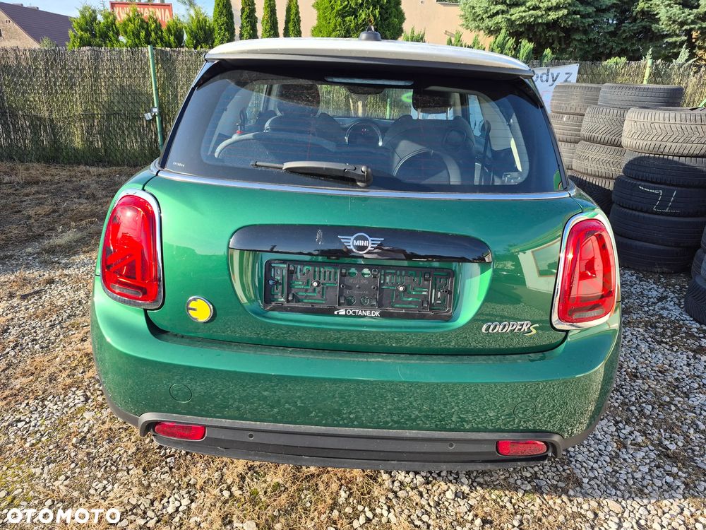 MINI Cooper S Essential Trim - 2