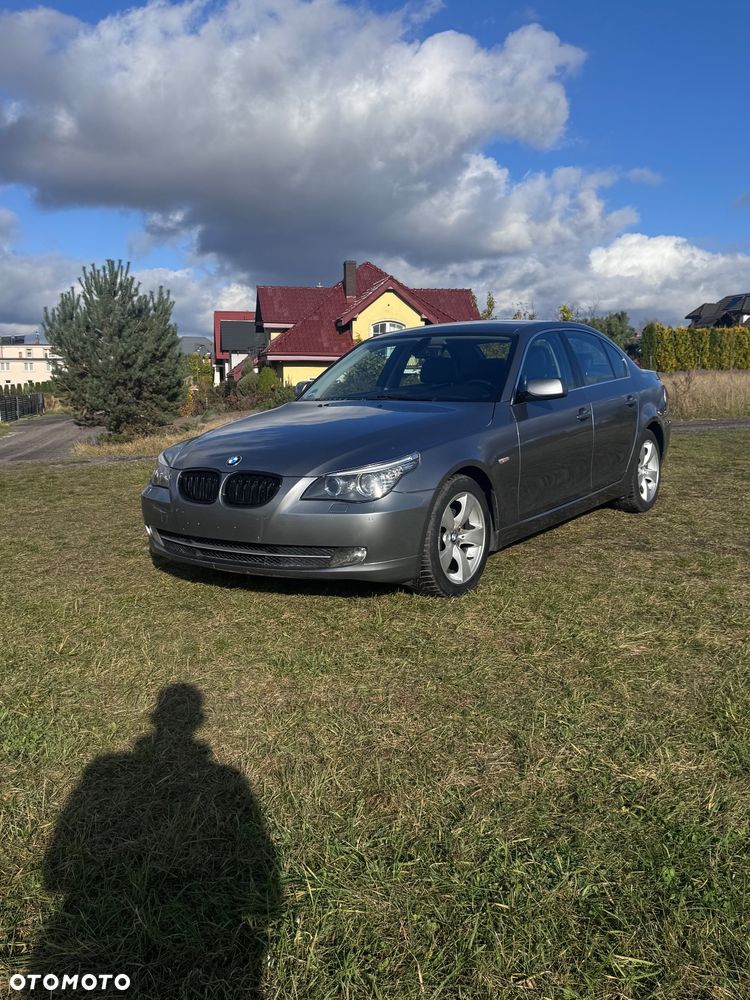 BMW Seria 5 523i