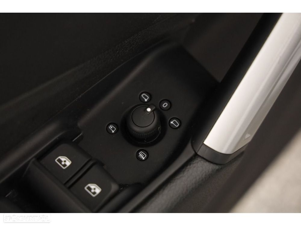 Audi Q2 30 TFSI Advanced - 35