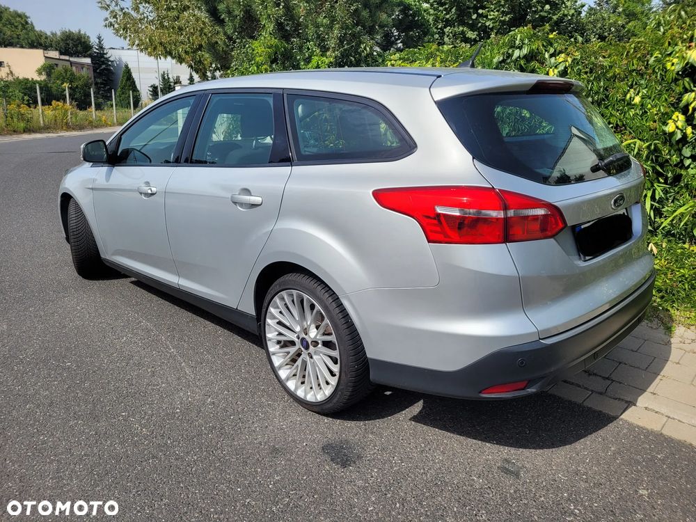 Ford Focus - 2