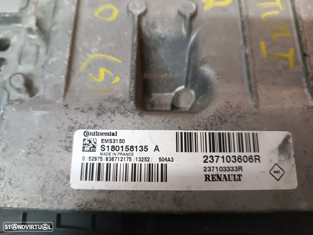 UNIDADE / CENTRALINA DO MOTOR RENAULT CLIO IV 1.2TCE S180158135A 237103606R 237103333R - 3