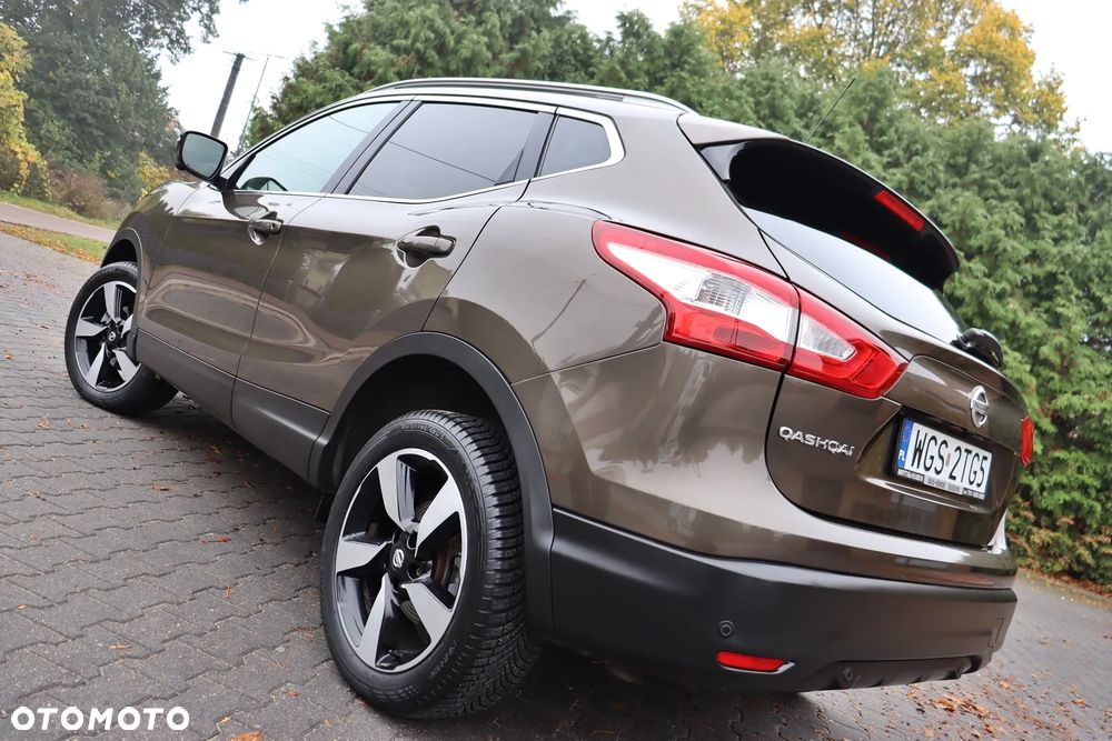 Nissan Qashqai 1.6 DIG-T 360 - 8